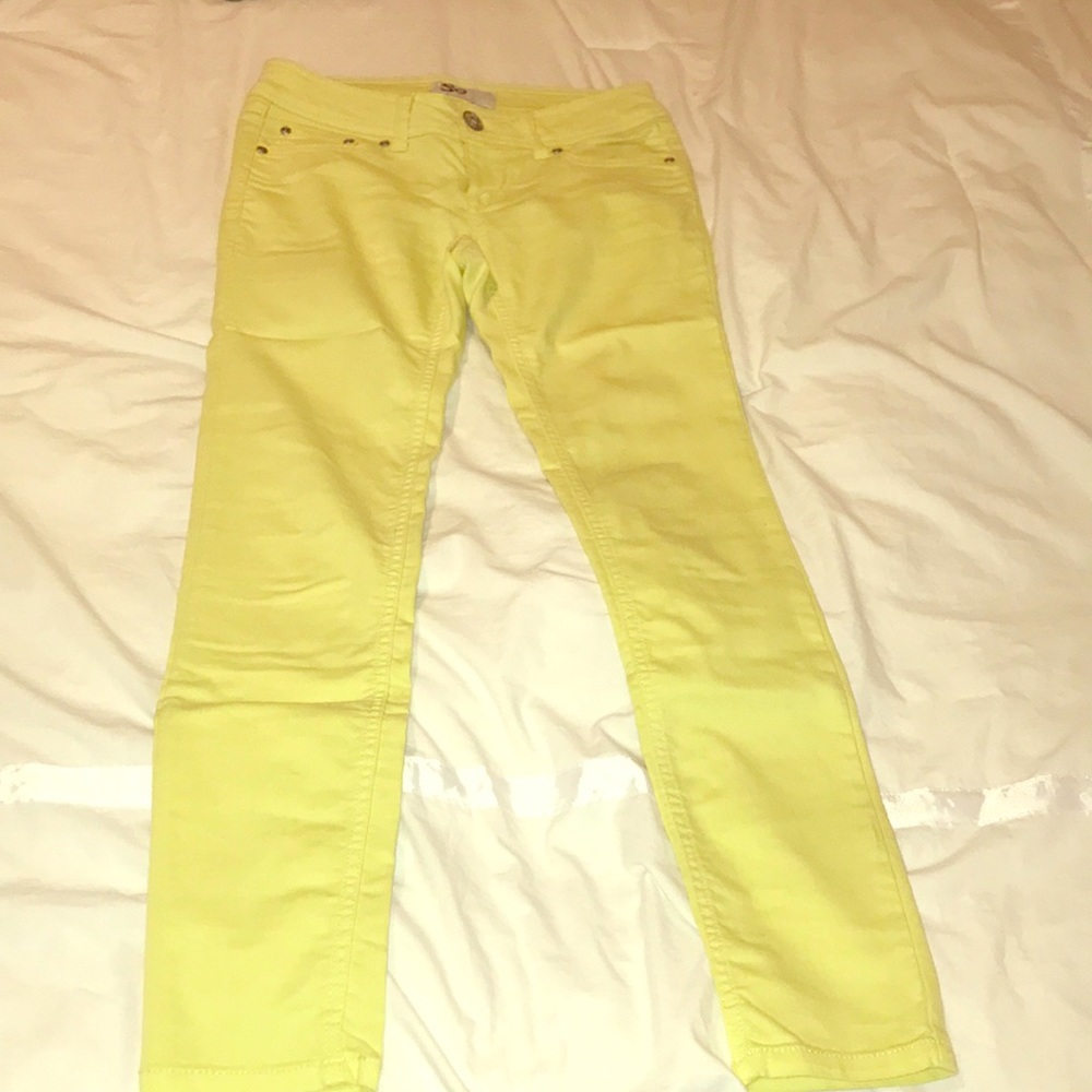 ‼️SOLD‼️ Yellow skinny jeans